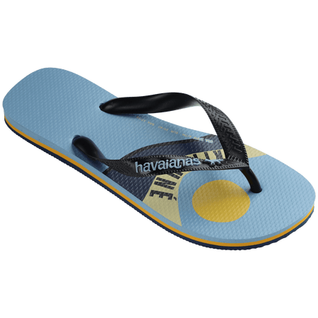 Unisex Maison Kitsune x Havaianas light blue flip flop with wave print and black straps, right 3/4 view